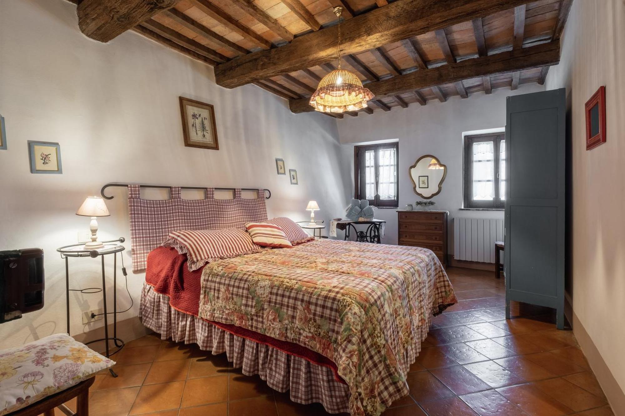 Podere La Montalla Radicofani Luaran gambar